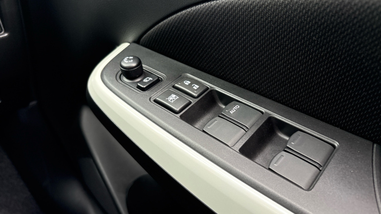 Suzuki Swift 1.0 Boosterjet SZ5 5dr Auto Petrol Hatchback